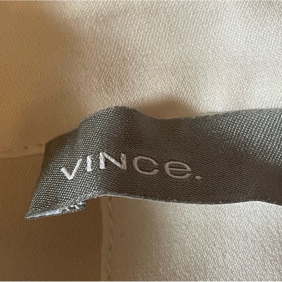 Vince 100% silk blouse - Picture 3 of 9